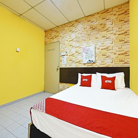 קואנטאן Oyo 90363 Nyamanya Inn מראה חיצוני תמונה