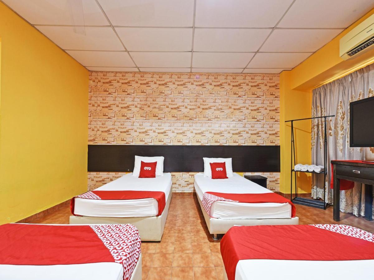 קואנטאן Oyo 90363 Nyamanya Inn מראה חיצוני תמונה
