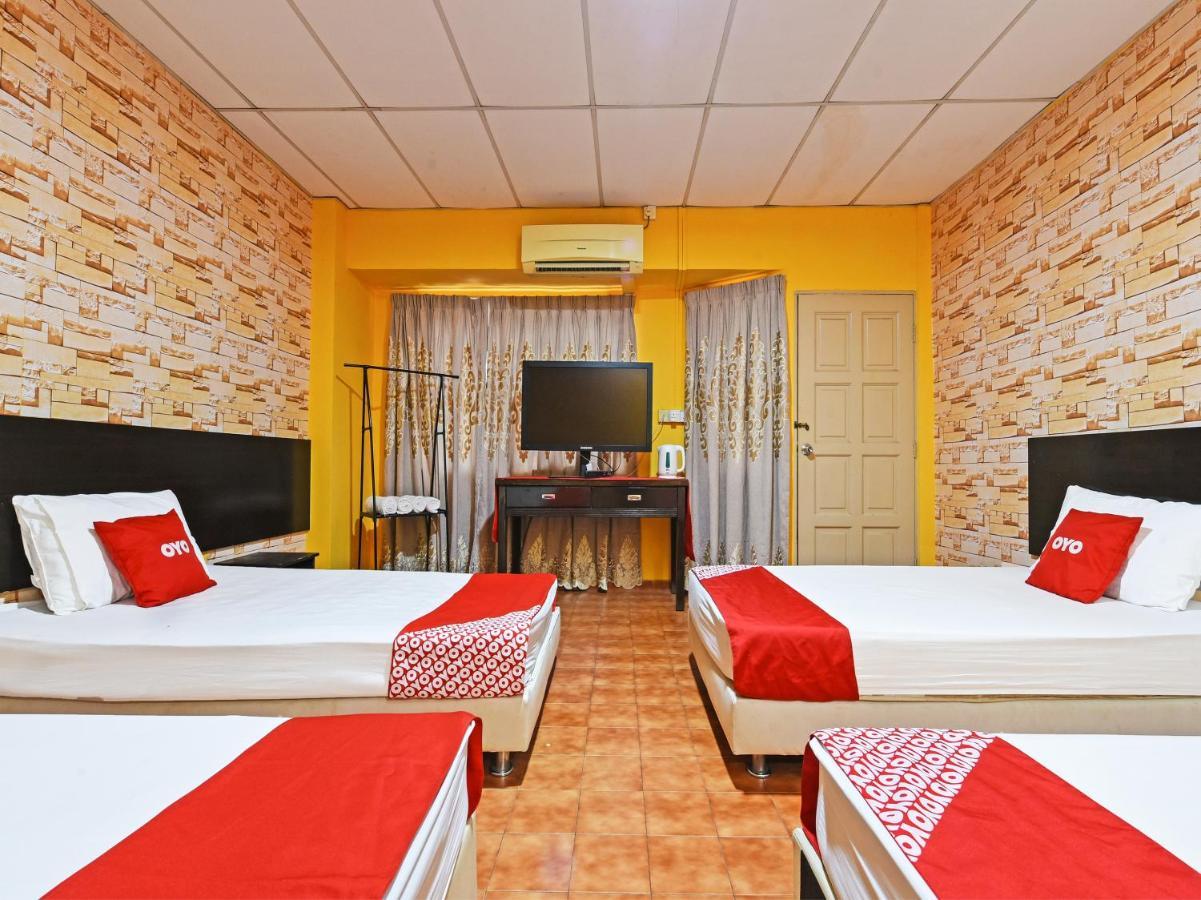 קואנטאן Oyo 90363 Nyamanya Inn מראה חיצוני תמונה